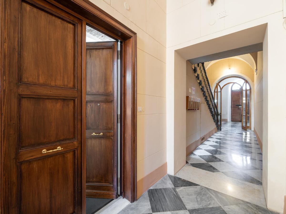 Massimo Boutique Apartment Cagliari Exterior photo